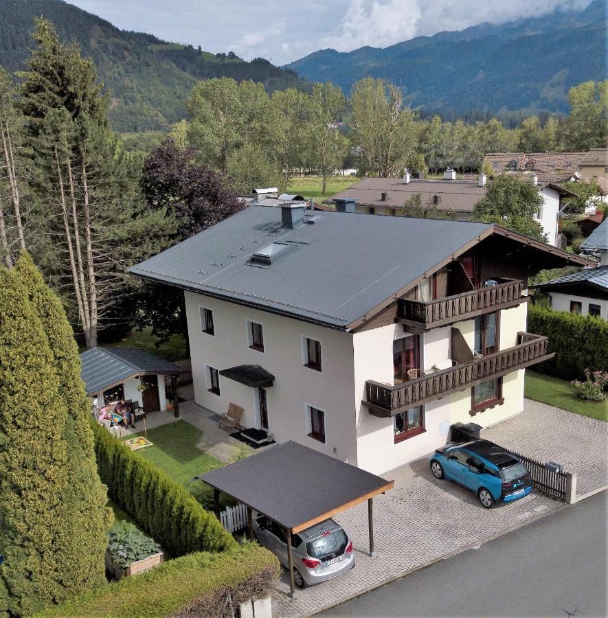 The Steinbock Lodge With Garden And Bbq Zell am See Kültér fotó